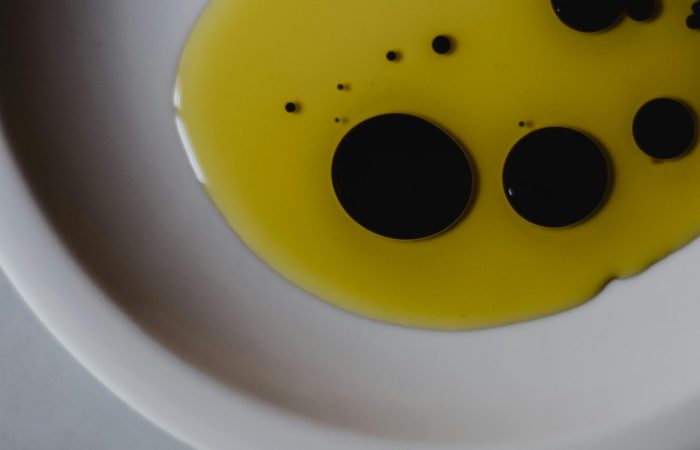 Extra virgin Croatian olive oil in a bowl – OPG Branko Marinov Primošten